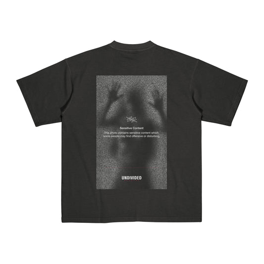 "SENSITIVE CONTENT PHOTOGRAPHIC" BLACK / MEDIUM FIT